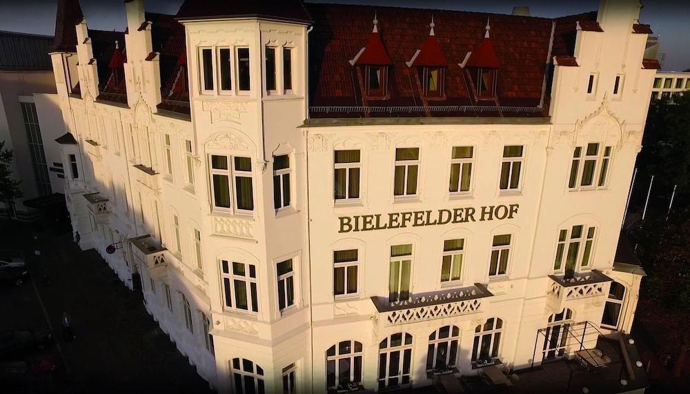 Steigenberger Hotel Bielefelder Hof Exteriör bild